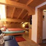 Stiffler-huus Bed and breakfast Davos