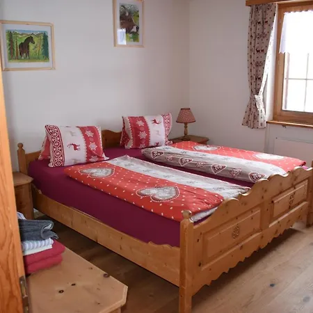 Stiffler-huus 3* Νταβός