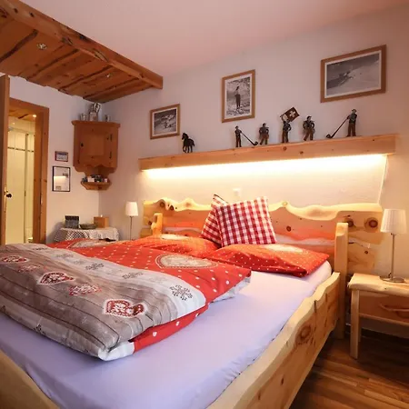 Stiffler-huus Bed and Breakfast Νταβός