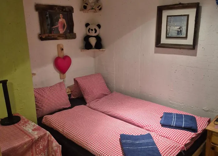 Stiffler-huus Bed & Breakfast Davos