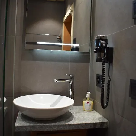 Stiffler-huus Bed and Breakfast 3*