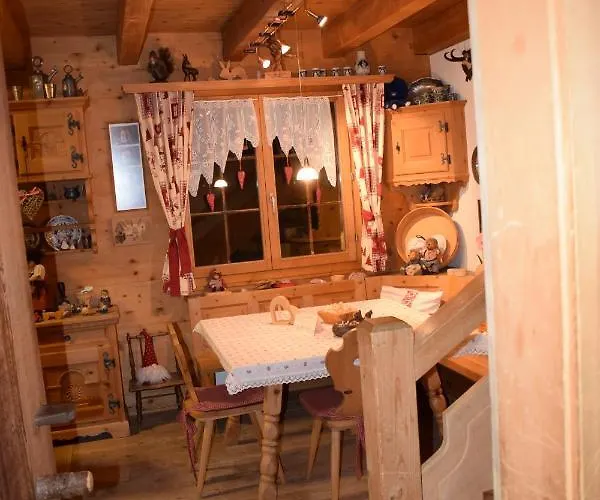 ベッド・アンド・ブレックファスト Stiffler-huus ダヴォス・プラッツ